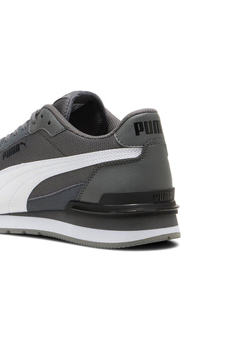 Črni športni copati z belimi detajli Puma Club II Era