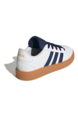 Bele superge z vezalkami in modrimi stranskimi trakovi Adidas GRAND COURT 2.0 K