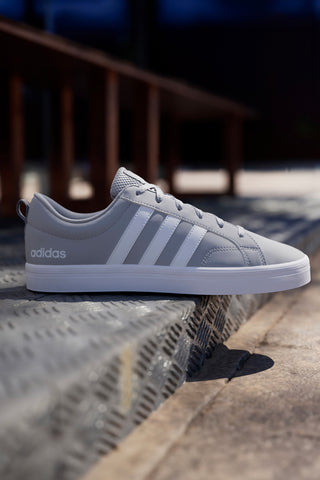 Sive superge Adidas BREAKNET 2.0