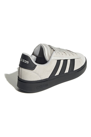 SIVI IN ČRNA SUPERGE ADIDAS GRAND COURT ALPHA 00S