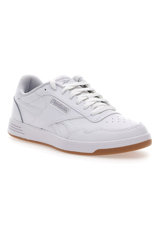Bele superge z usnjenim zgornjim delom Reebok Court Advance
