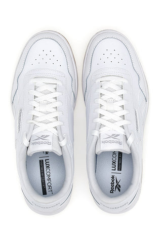 Bele superge z usnjenim zgornjim delom Reebok Court Advance