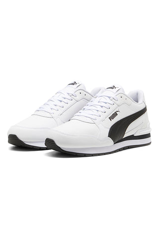 Bele superge s črnimi detajli in podplatom SoftFoam+ Puma ST Runner v4 L