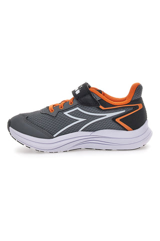 Sivi športni čevlji z oranžnimi detajli in zapenjanjem na velcro Diadora SNIPE 3 JR