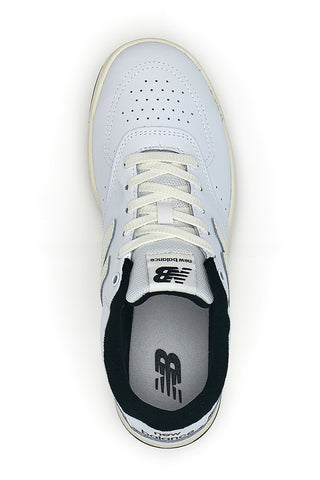 Bele usnjene superge z črnim profilom New Balance BB80AWB