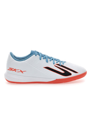 Bele nogometne čevlje za dvorano z modrimi detajli Skechers Club IC