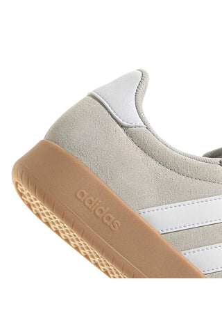 Bež superge iz semiša z gumijasto podplatom Adidas Barreda