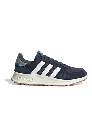 Modri retro superge z Adidas Run 84 podplatom za tek
