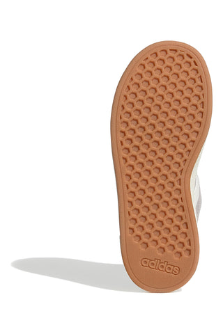 Sive superge iz semiša z belimi črtami Adidas Grand Court 00s K