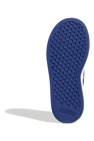 Bele superge z modrimi črtami iz sintetičnih materialov Adidas Grand Court 2.0 K