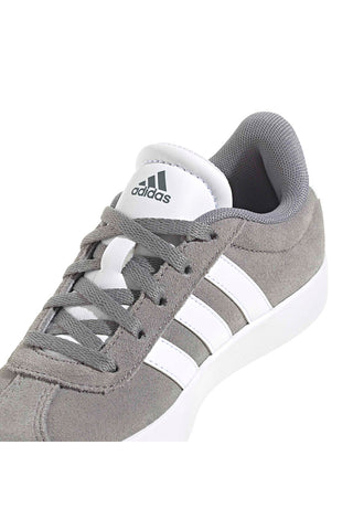 Sive superge iz semiša z 3 belimi črtami Adidas VL Court 3.0 K