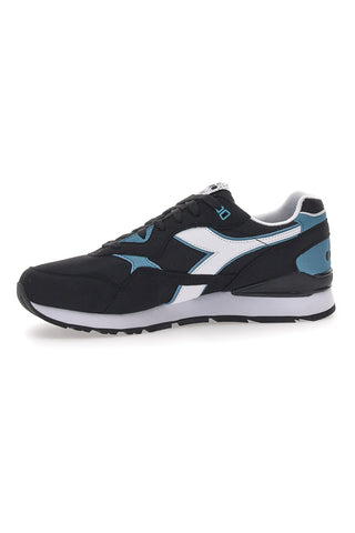 Črni športni copati iz tehničnega materiala Diadora N.92