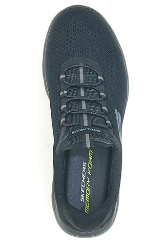 Črni slip-on čevlji iz mrežastega materiala z Memory Foam Skechers Summits