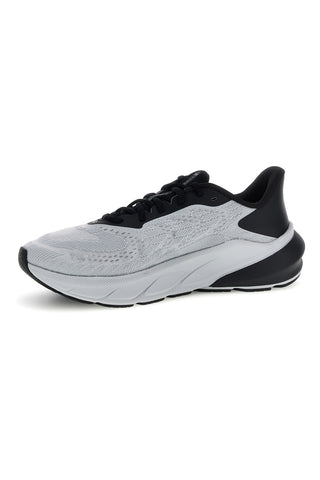 Moški sivi tekaški copati Under Armour Turbulence 3