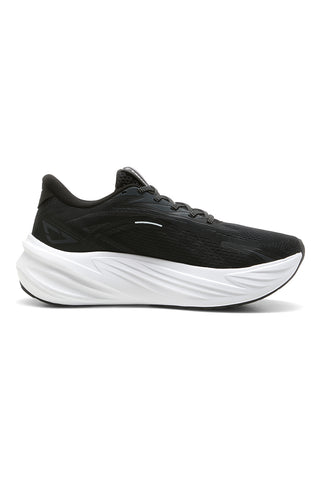 Črni tekaški čevlji s Profoam blaženjem in zračno mrežico Puma Maxima Pro