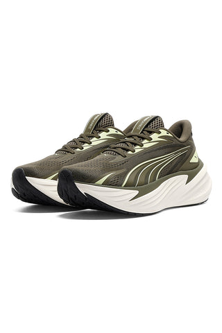 Olive zelene tekaške čevlje iz mrežastega materiala z blaženjem Profoam Puma Maxima Pro