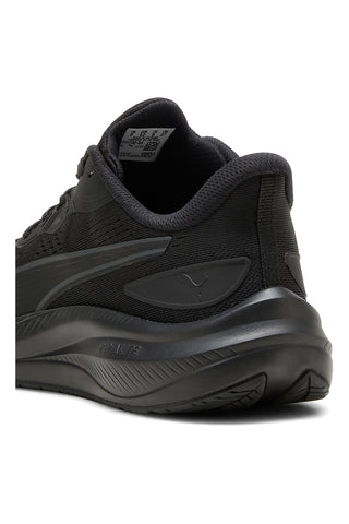 Ultra lahki tekaški čevlji Puma Skyrocket Lite 2 v črni barvi