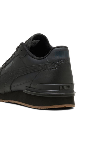 Črni športni copati Total Black s podplatom SoftFoam+ Puma ST Runner v4 L