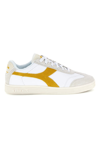Bele superge z rumenim vložkom Diadora Kick Sl