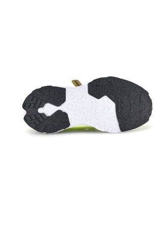 Diadora Snipe 4 Jr neonsko rumeni športni copati z zapenjanjem na velcro iz zračne tkanine