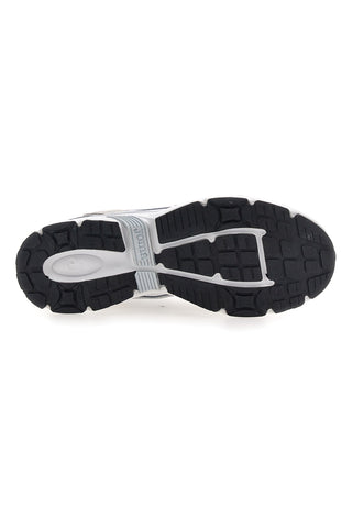 Moške sivo-bele športne copate iz zračne mreže Joma RRT50S2602