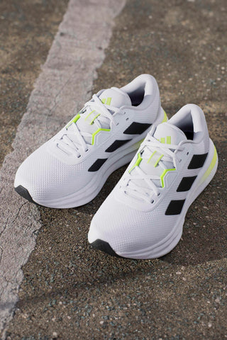 Bele lahke tekaške čevlje Adidas Galaxy 7 M
