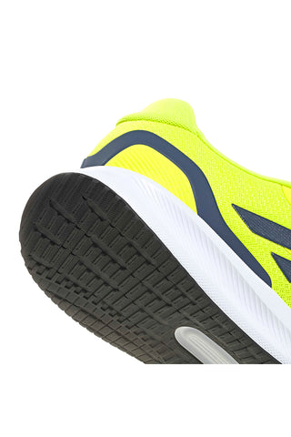 Lahki rumeni tekaški čevlji Adidas Runfalcon 5 iz mrežastega materiala