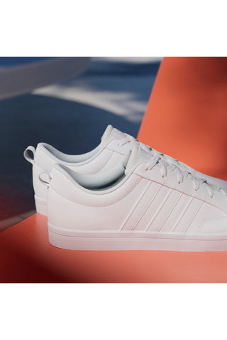 Bele superge v slogu skate z vulkanizirano podplatjo Adidas Vs Pace 2.0