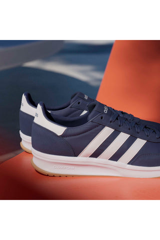Modri tekaški copati Adidas Run 70s 2.0 za moške | Pittarello