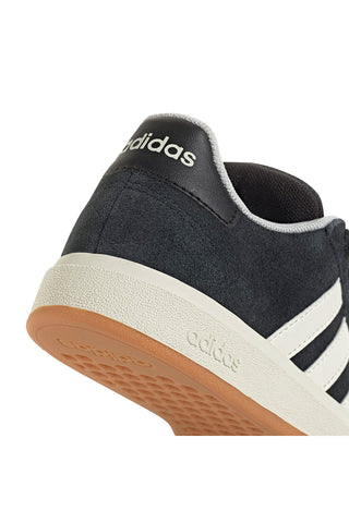 Črni superge iz semiša Adidas Grand Court 00s