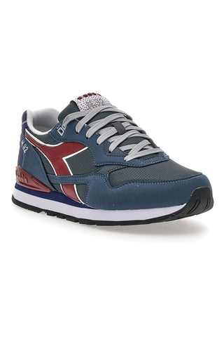 Modri športni copati z bordovimi detajli in tehnologijo DD Comfort Diadora N.92