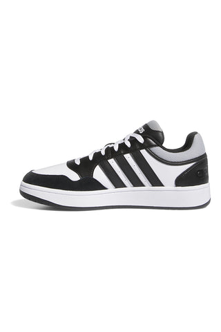 Črno-bele superge z kontrastnimi detajli Adidas Hoops 3.0