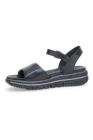 Črne sandale s platformo Pittarello Active 42205