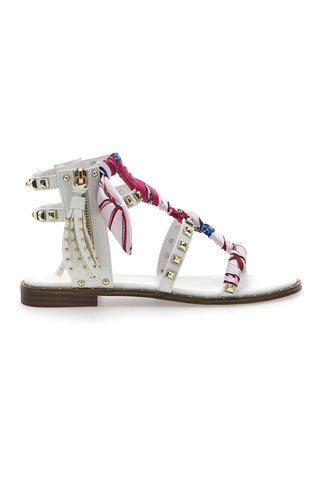 Bele sandale Schiava z zakovicami Me & Me 1532