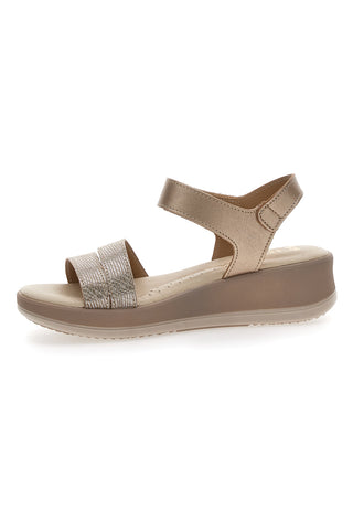 Sandali z platformo Gold Mio Tempo 543139