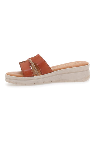 Čevlji Cognac Plocadi 526041