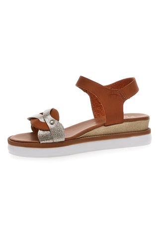 Rjave sandale s platformo 4,5 cm Plocadi 30017