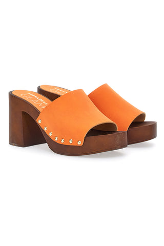 Oranžni cokli s peto 9 cm Pittarello 8508