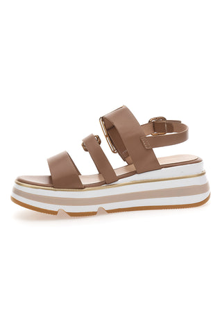 Rjave sandale s platformo Mariella Burani K11011