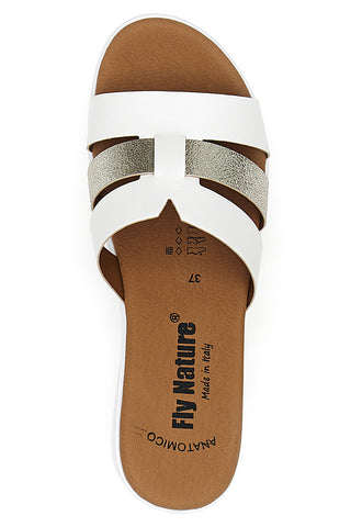 Bele natikače z bleščečim trakom in klobučkom Fly Nature 520