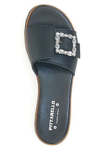 Črne natikače z okrasno sponko Made in Italy PITTARELLO 356670811