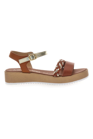 Rjave sandale z zlatimi detajli MIO TEMPO 3422