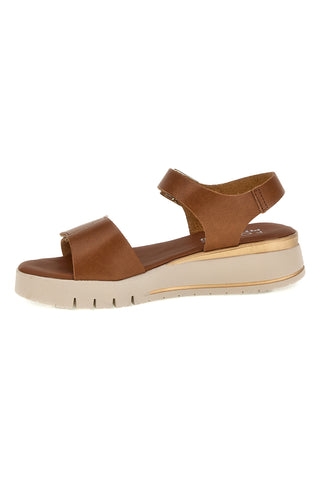 Usnjeni sandali s klinom in velcro trakom Pittarello focus 5493097