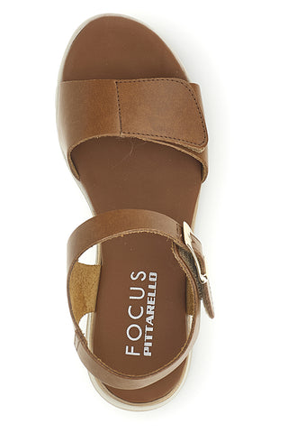 Usnjeni sandali s klinom in velcro trakom Pittarello focus 5493097