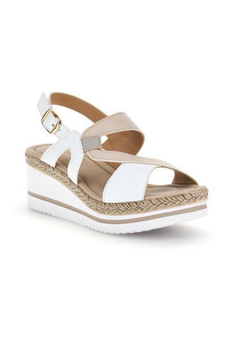 Beli sandali s platformo in trakom Pittarello videz MK3313109