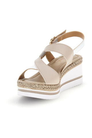 Beli sandali s platformo in trakom Pittarello videz MK3313109
