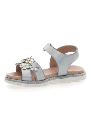 Elegantni srebrni sandali z rožicami Pitt Kids 392411