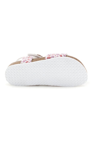 Beli sandali s potiskom srčkov Pitt kids 14609