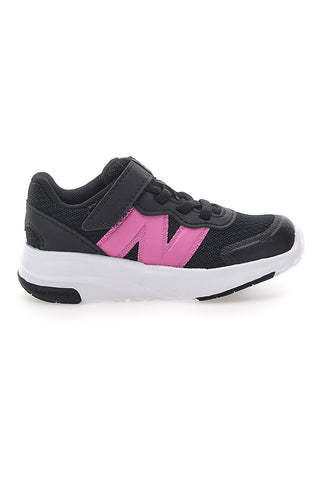 Črni in fuksijevi športni copati New Balance 578
