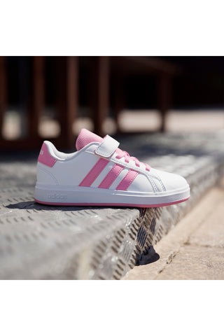 Bele superge z rožnatimi črtami in zapenjanjem na velcro Adidas Grand Court 2 EL C